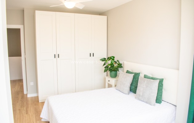 Resale - terraced_house - Orihuela Costa - Punta Prima