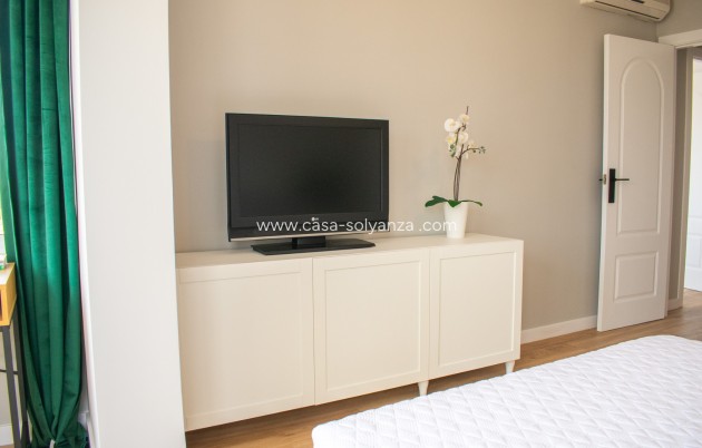 Resale - terraced_house - Orihuela Costa - Punta Prima