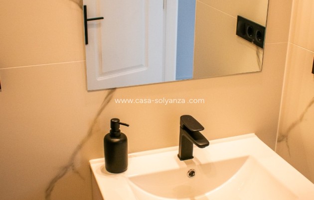 Resale - terraced_house - Orihuela Costa - Punta Prima