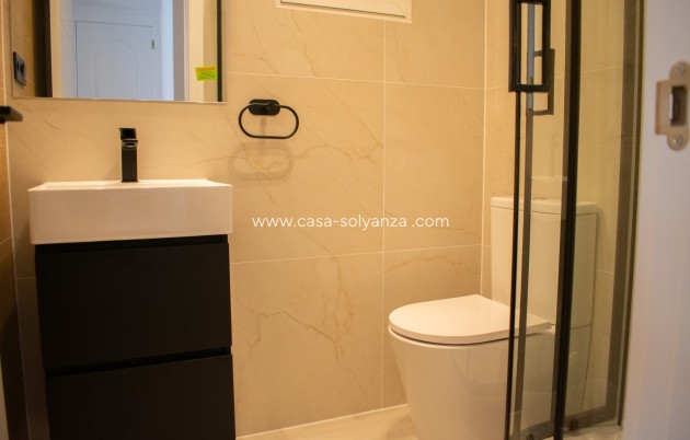 Resale - terraced_house - Orihuela Costa - Punta Prima