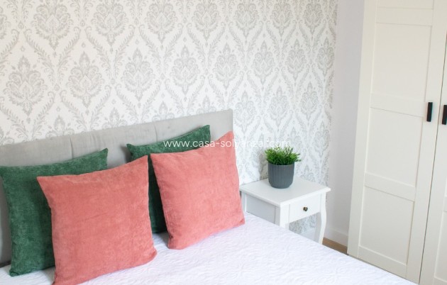 Resale - terraced_house - Orihuela Costa - Punta Prima