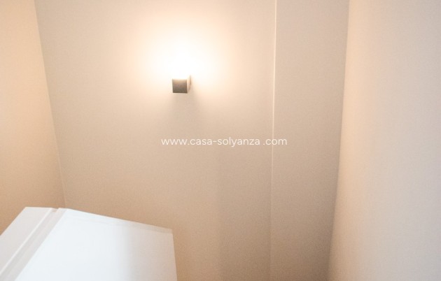 Resale - terraced_house - Orihuela Costa - Punta Prima