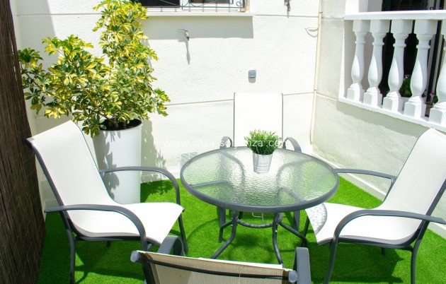 Resale - terraced_house - Orihuela Costa - Punta Prima