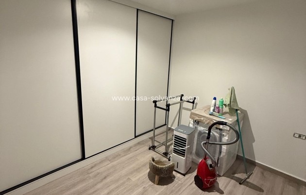 Resale - Villa - Bigastro