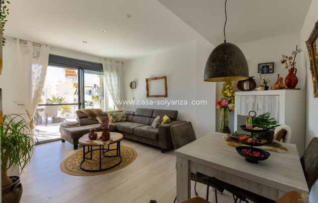 Resale - Apartment - Ground Floor - Orihuela Costa - Villamartín