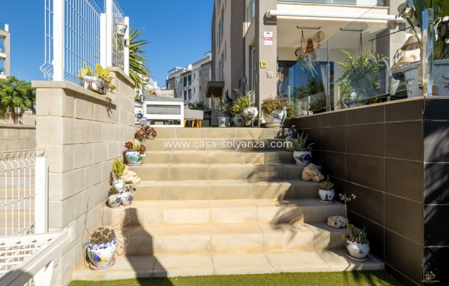 Resale - Apartment - Ground Floor - Orihuela Costa - Villamartín