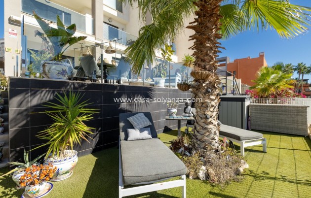 Resale - Apartment - Ground Floor - Orihuela Costa - Villamartín