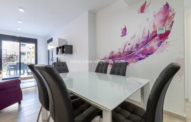 Resale - Apartment - Ground Floor - Orihuela Costa - Villamartín