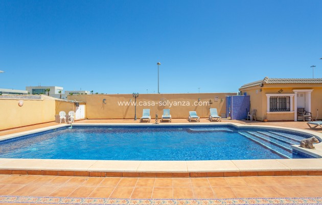 Revente - Villa - Torrevieja - Los Balcones