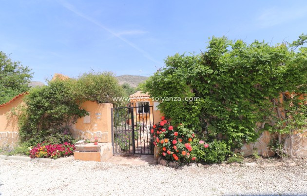Wiederverkauf - Country Property/Finca - Hondón de las Nieves - Inland