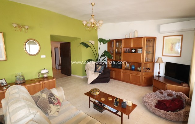 Wiederverkauf - Country Property/Finca - Hondón de las Nieves - Inland