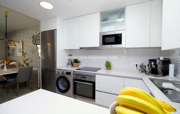 Resale - Apartment / flat - Villamartin - Costa Blanca