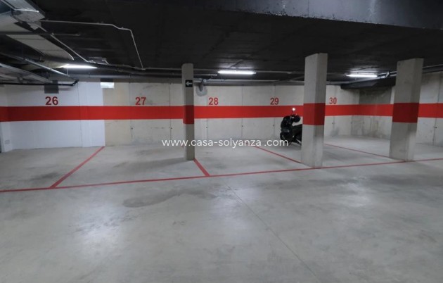 Resale - Apartment / flat - Villamartin - Costa Blanca