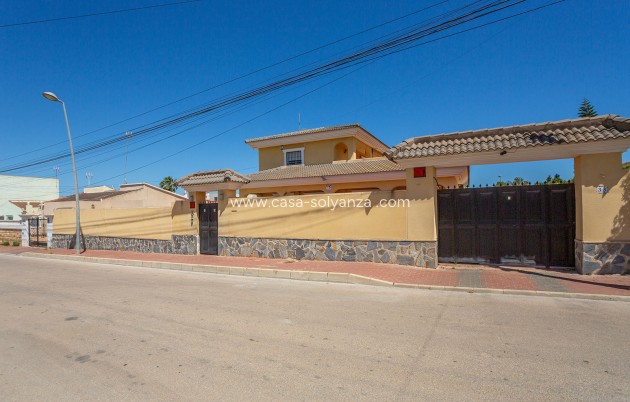 Revente - Villa - Torrevieja - Los Balcones