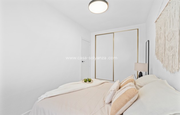 Resale - Townhouse - Villamartin - Costa Blanca