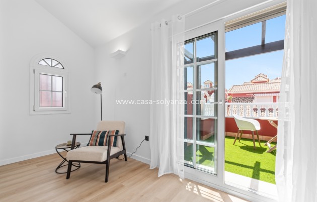 Resale - Townhouse - Villamartin - Costa Blanca