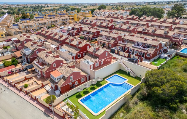 Resale - Townhouse - Villamartin - Costa Blanca