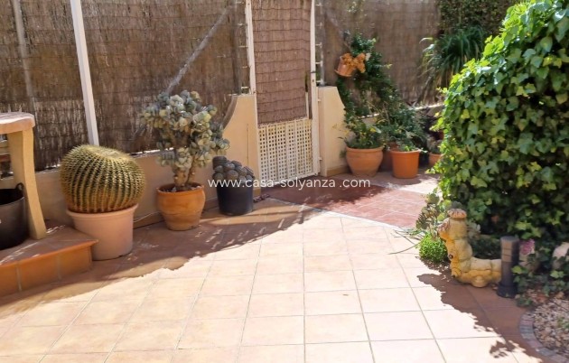 Resale - Bungalow - Orihuela Costa - Los Almendros-La Florida