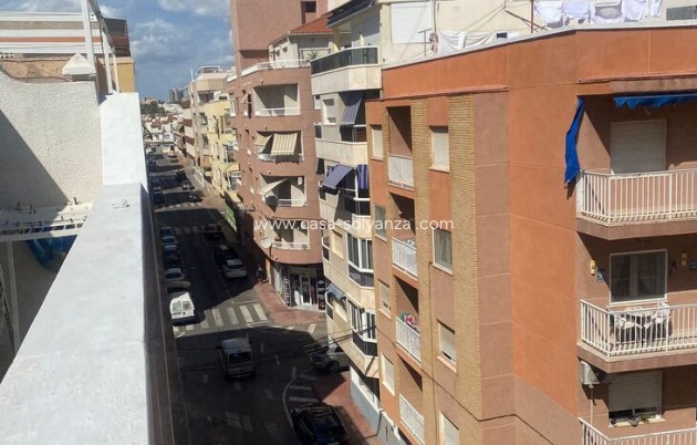 Herverkoop - Appartement / flat - Playa De Los Locos - Costa Blanca