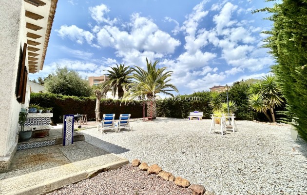 Resale - Villa - La Zenia - Costa Blanca