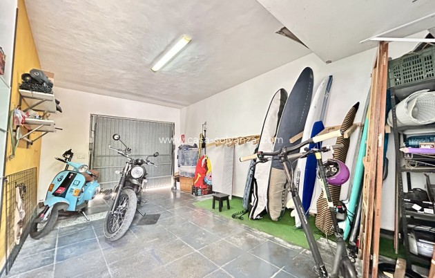 Resale - Villa - La Zenia - Costa Blanca