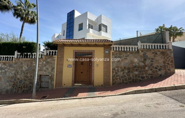 Wiederverkauf - Villa - Torrevieja - Los Balcones