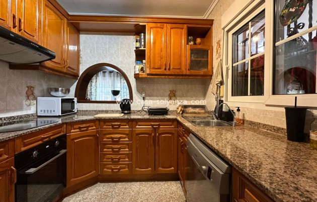 Wiederverkauf - Villa - Torrevieja - Los Balcones