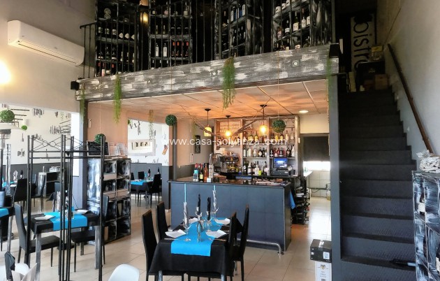 Revente - Commercial - Algorfa - La Finca Golf Resort