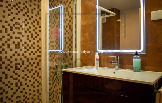 Resale - Apartment / flat - Torrevieja - Playa del Cura