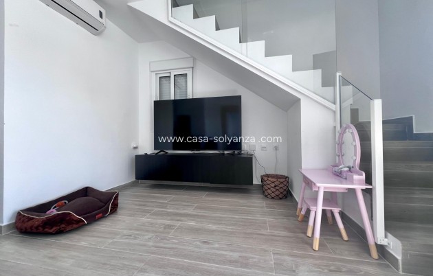 Resale - Villa - San Miguel de Salinas - Las Filipinas