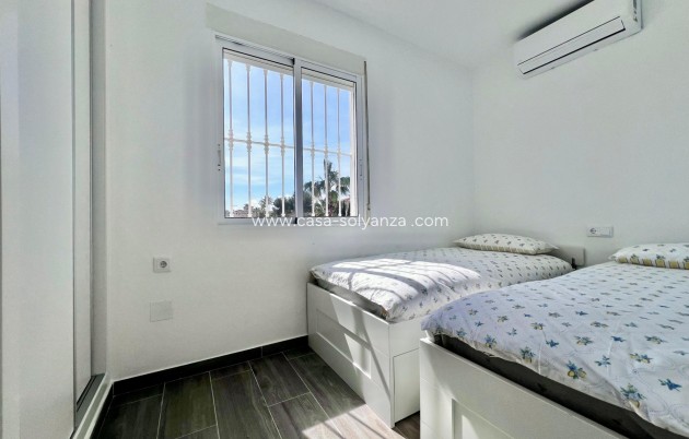 Resale - Villa - San Miguel de Salinas - Las Filipinas