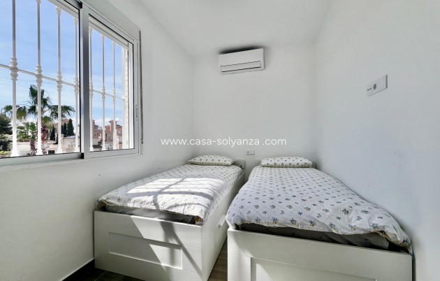 Resale - Villa - San Miguel de Salinas - Las Filipinas