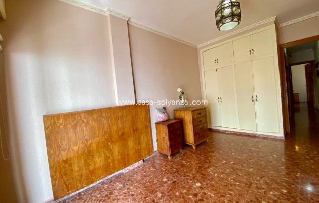 Resale - Apartment / flat - Torrevieja - Playa del Cura