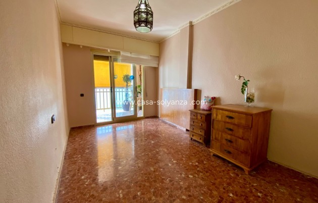 Resale - Apartment / flat - Torrevieja - Playa del Cura