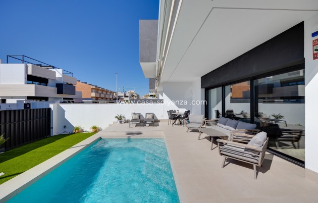 Resale - Bungalow - Pilar de la Horadada - Costa Blanca