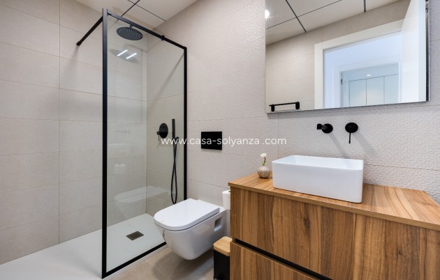 Resale - Bungalow - Pilar de la Horadada - Costa Blanca