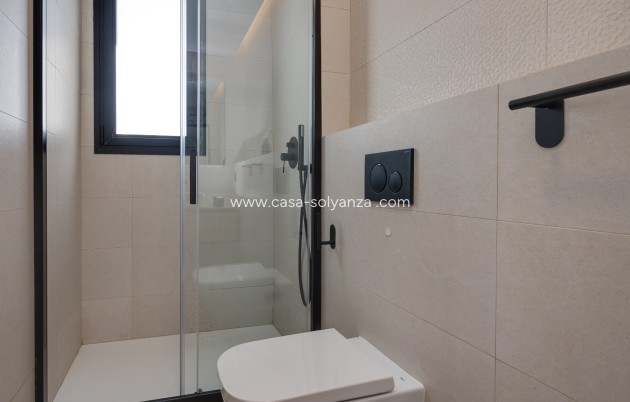 Resale - Bungalow - Pilar de la Horadada - Costa Blanca