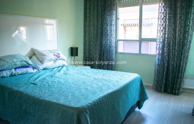 Resale - Apartment / flat - Torrevieja - Center