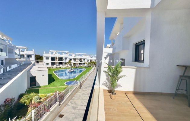Resale - Bungalow - Torrevieja - Los Balcones