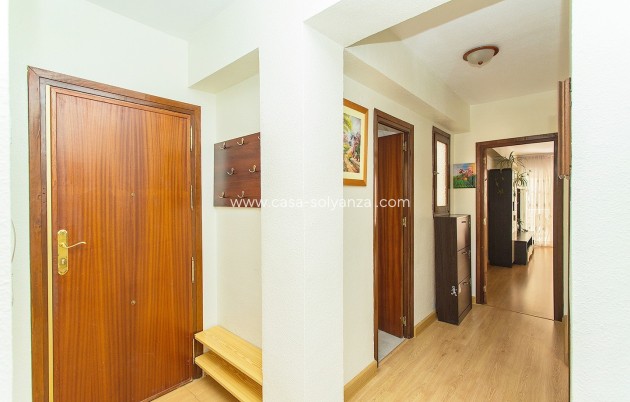 Herverkoop - Appartement / flat - Torrevieja - Playa del Cura
