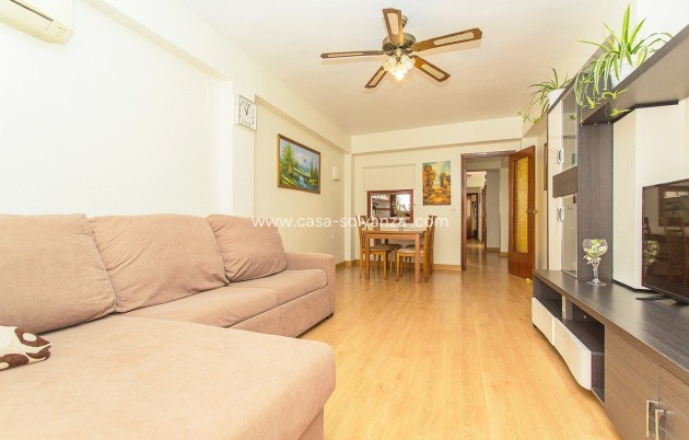 Herverkoop - Appartement / flat - Torrevieja - Playa del Cura