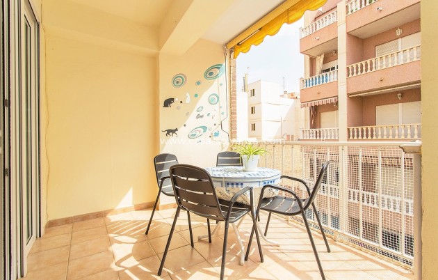 Herverkoop - Appartement / flat - Torrevieja - Playa del Cura
