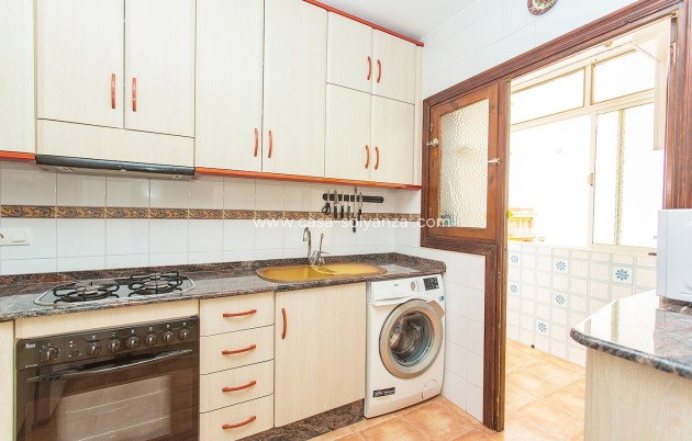 Herverkoop - Appartement / flat - Torrevieja - Playa del Cura