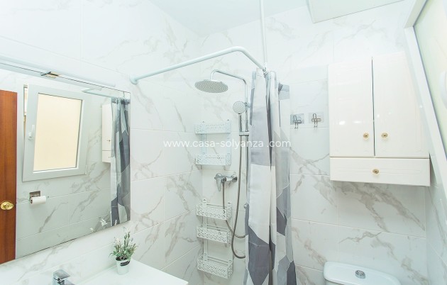 Herverkoop - Appartement / flat - Torrevieja - Playa del Cura