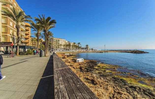 Herverkoop - Appartement / flat - Torrevieja - Playa del Cura