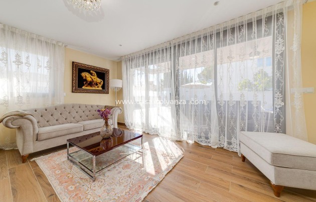 Resale - Villa - Torrevieja - Los Balcones