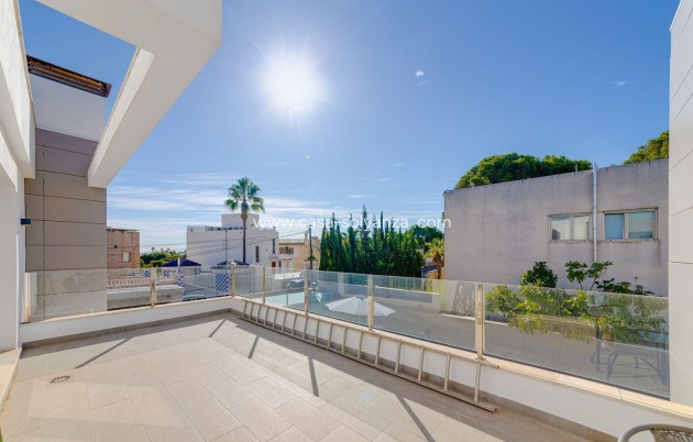 Resale - Villa - Torrevieja - Los Balcones