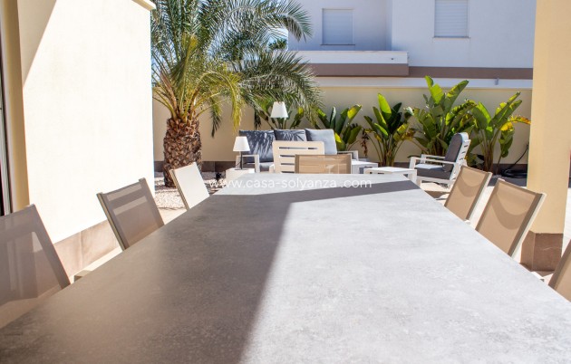 Resale - Villa - Torrevieja - La Siesta