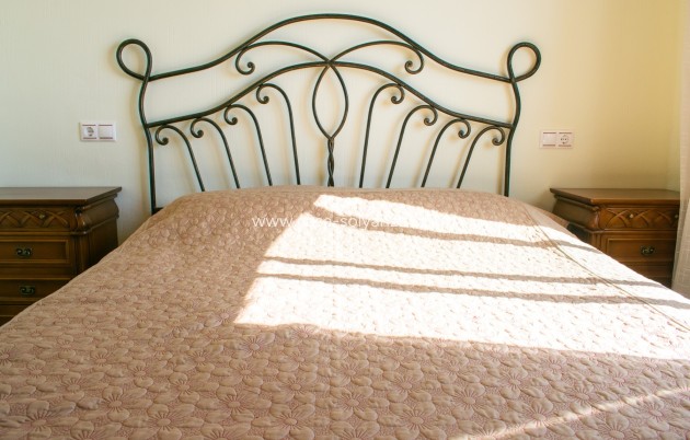 Resale - Apartment / flat - Torrevieja - Playa de los Locos