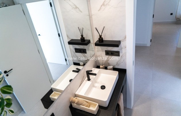 Resale - town_house - Orihuela Costa - La Zenia